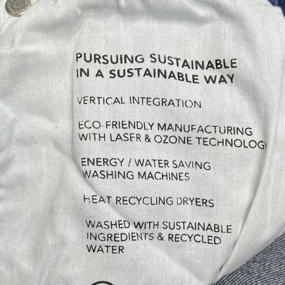 NEW AG Women’s Saige Wide Leg Cropped Jeans Dark Blue Size 27 - Picture 4 of 11